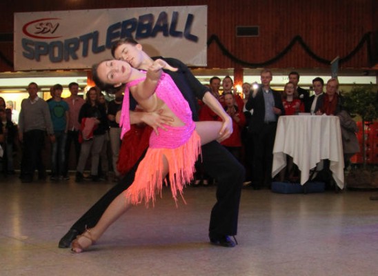 Sportlerball