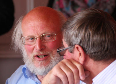 Dr.Beine (links) und Felix Kleideiter mussten auch Kritik einstecken (Archivfoto IL)