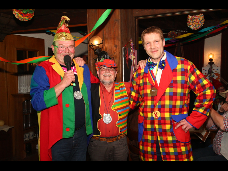 Udo von Vorst (rechts) erhielt den Ehrenorden des MGV