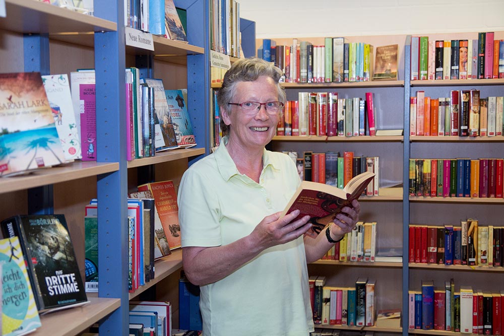 Elisabeth Ferber geht in den Ruhestand. Lesen wird aber nach wie vor ein großes Hobby bleiben (Foto: Frithjof Nowakewiitz)