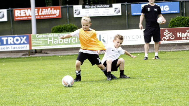 Fußballschule "Bahlgefühl" bei Westfalia Anholt