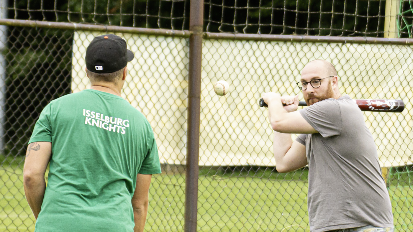 Familienfoto SuS Isselburg baseball event The Importance of Youth Engagement