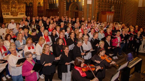 Sieben Chöre singen gemeinsam