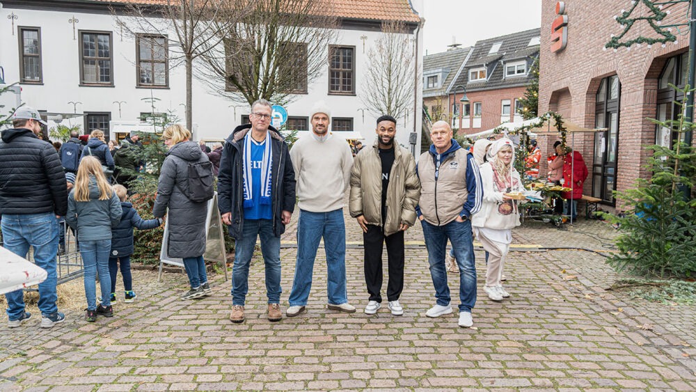 Kleiner Rundgang über den Adventsmarkt