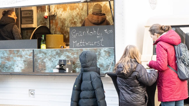 Grünkohl mit Mettwurst