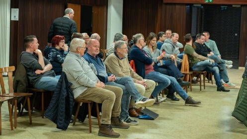 Besucher beim Sportausschuss