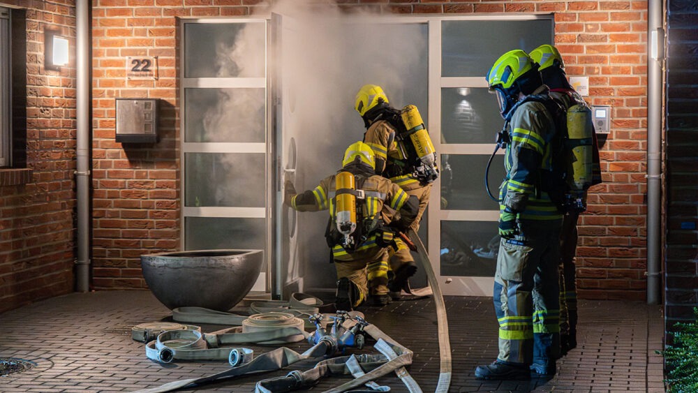 Kaum Sicht im vernebelten Gebäude