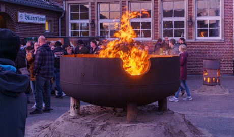 Osterfeuer in Vehlingen